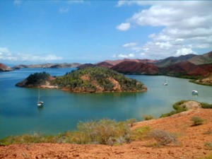 Anchorage in Laguna Grande